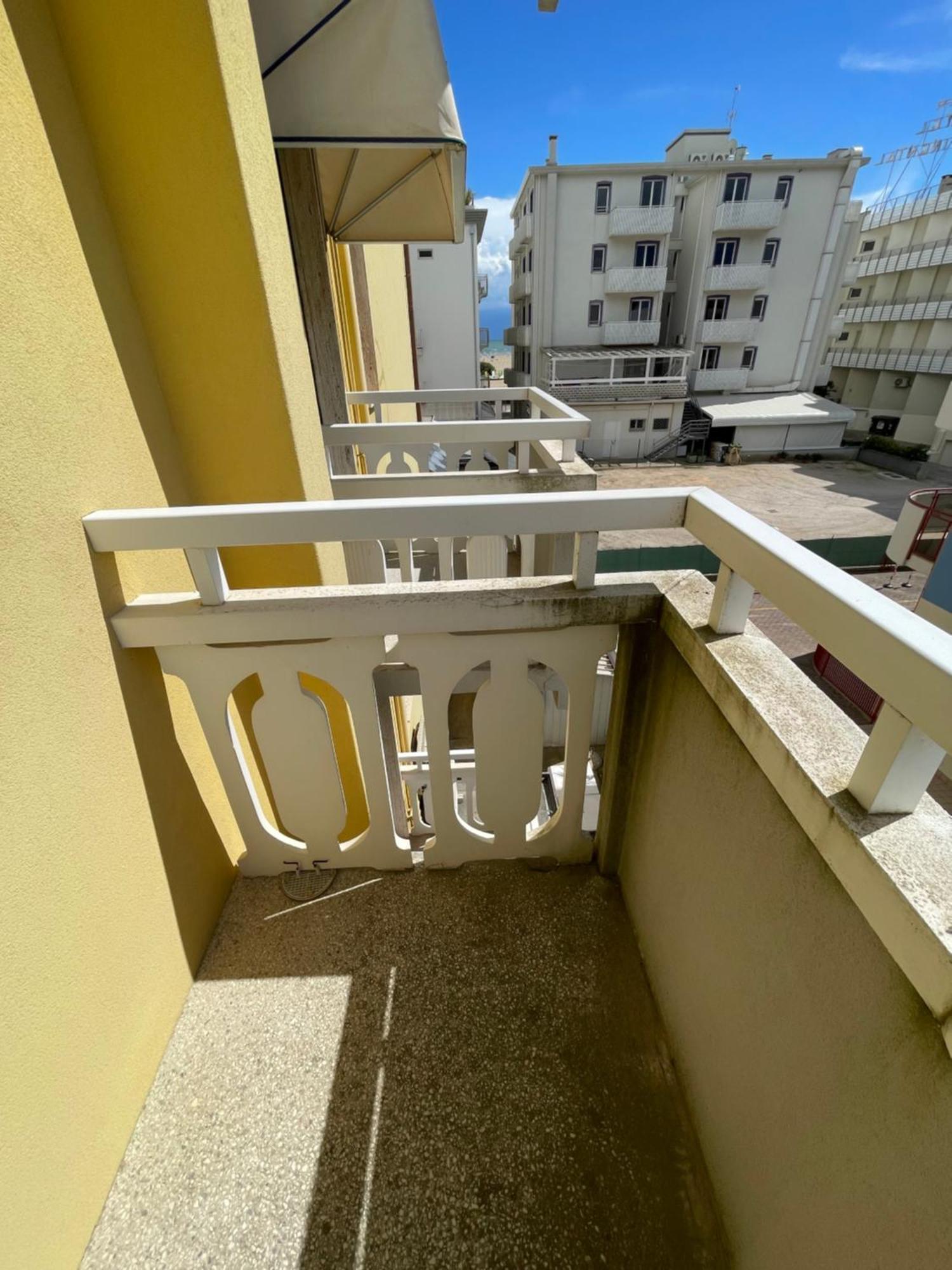 Residence Pace - Agenzia Cocal Каорле Экстерьер фото