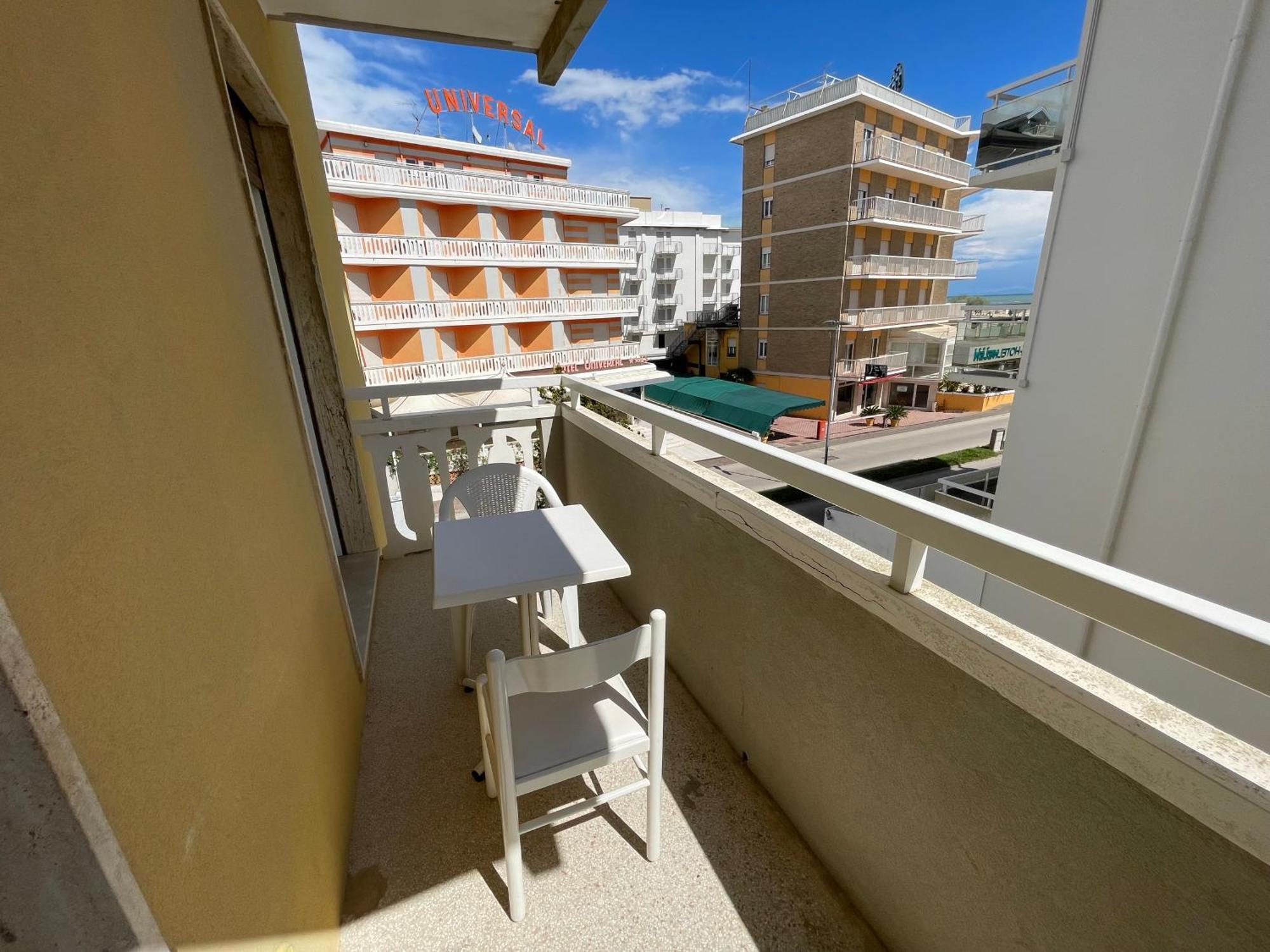 Residence Pace - Agenzia Cocal Каорле Экстерьер фото