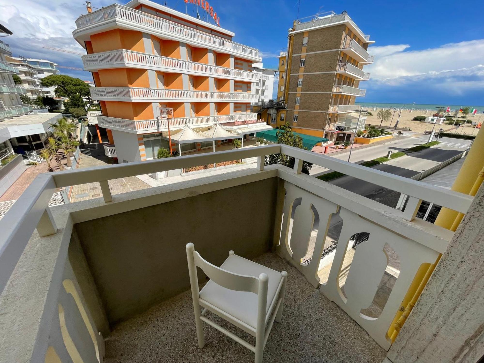 Residence Pace - Agenzia Cocal Каорле Экстерьер фото
