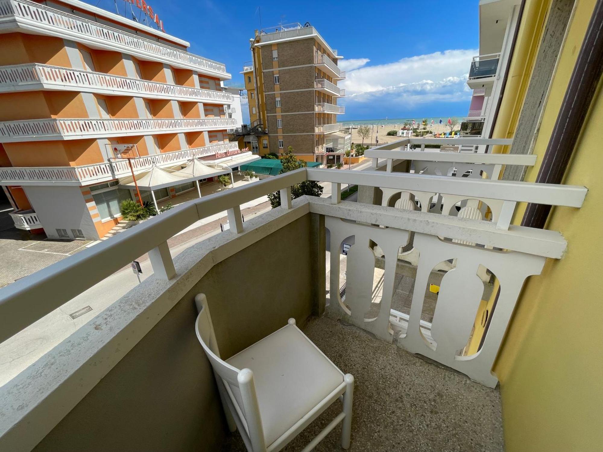 Residence Pace - Agenzia Cocal Каорле Экстерьер фото
